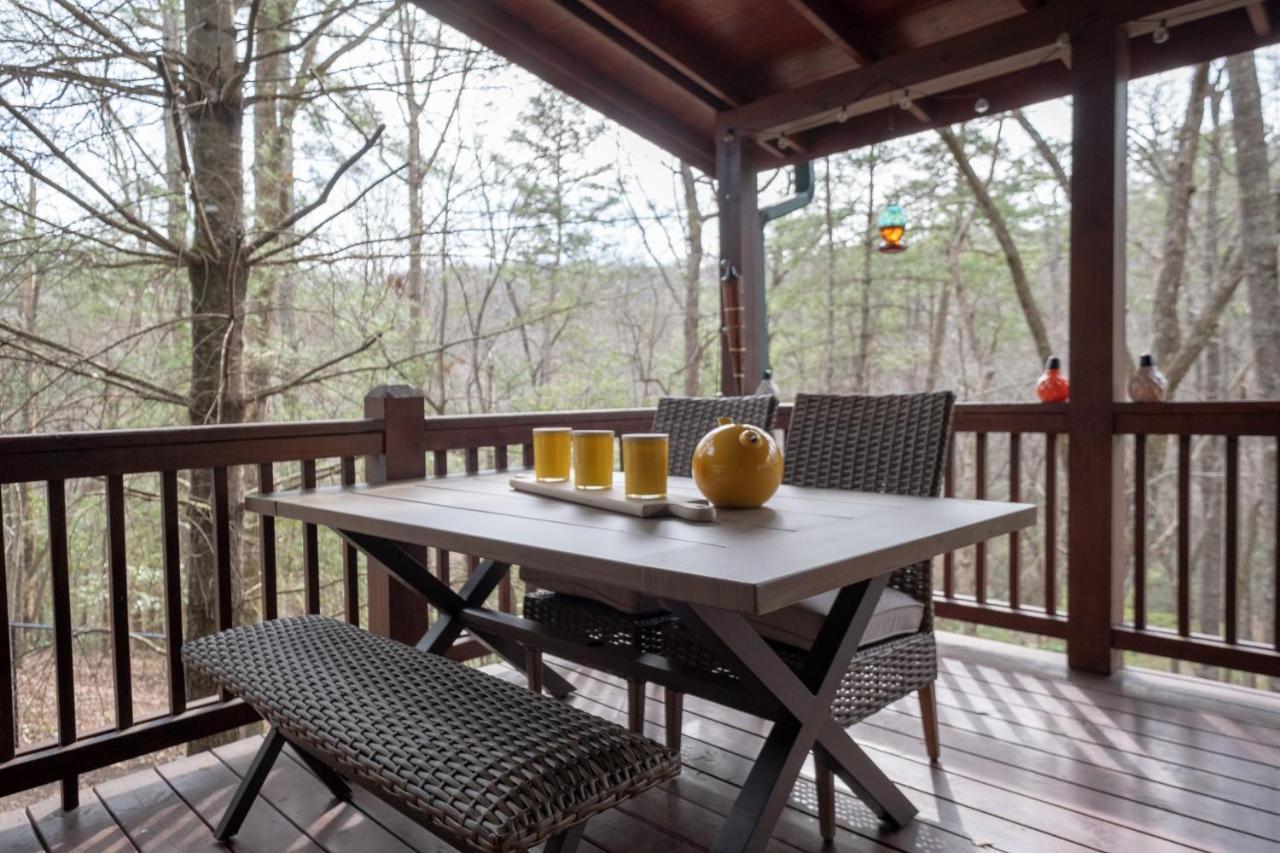 Three Dog Night - Pet-Friendly Cabin With Hot Tub Βίλα Blue Ridge Εξωτερικό φωτογραφία
