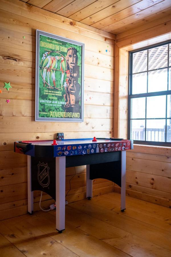 Three Dog Night - Pet-Friendly Cabin With Hot Tub Βίλα Blue Ridge Εξωτερικό φωτογραφία