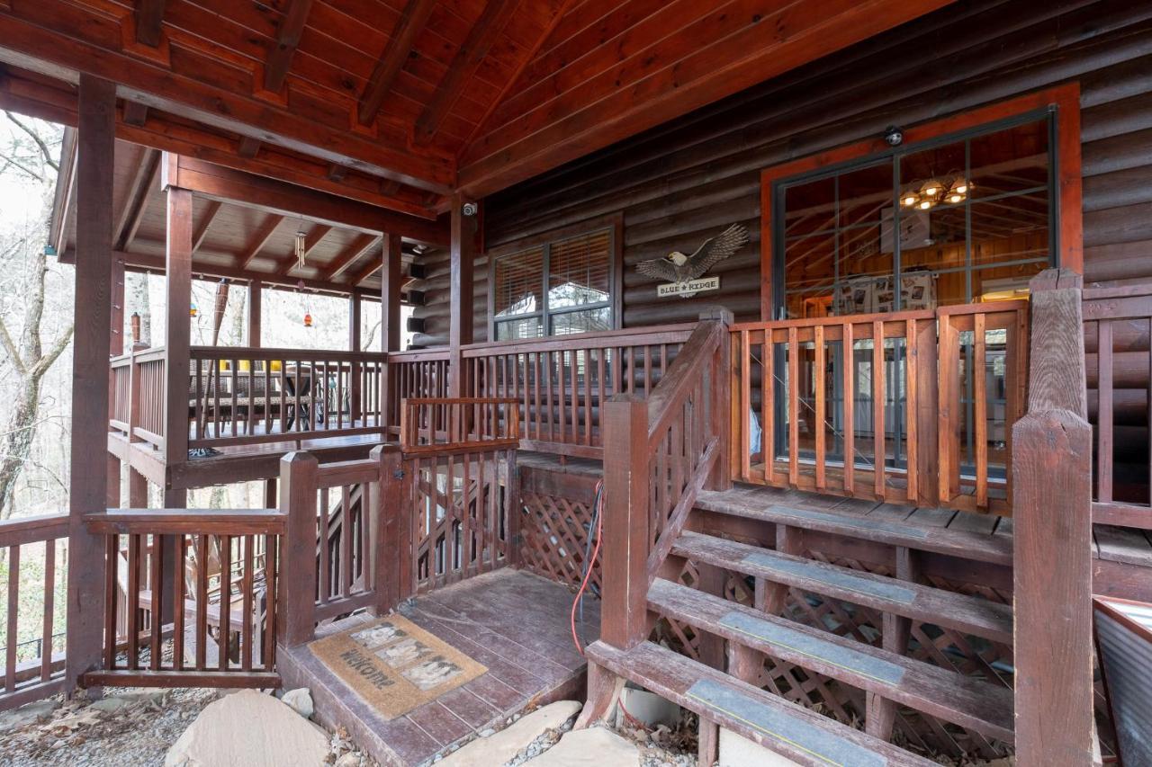 Three Dog Night - Pet-Friendly Cabin With Hot Tub Βίλα Blue Ridge Εξωτερικό φωτογραφία